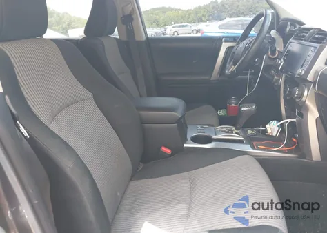 2020 Toyota 4Runner Sr5 z USA, uszkodzony, nr VIN JTEZU5JRXL5219931